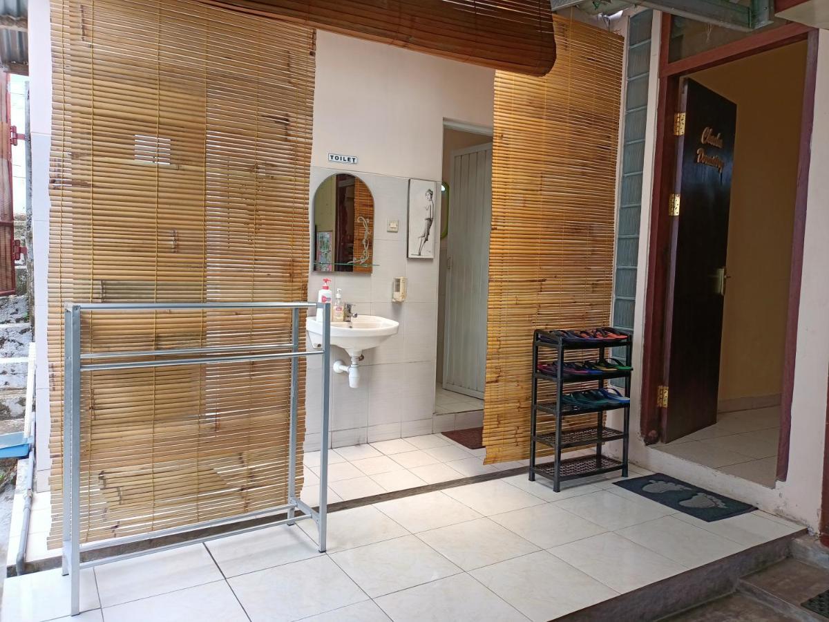 Chacha Homestay & Dormitory Ruteng Eksteriør bilde